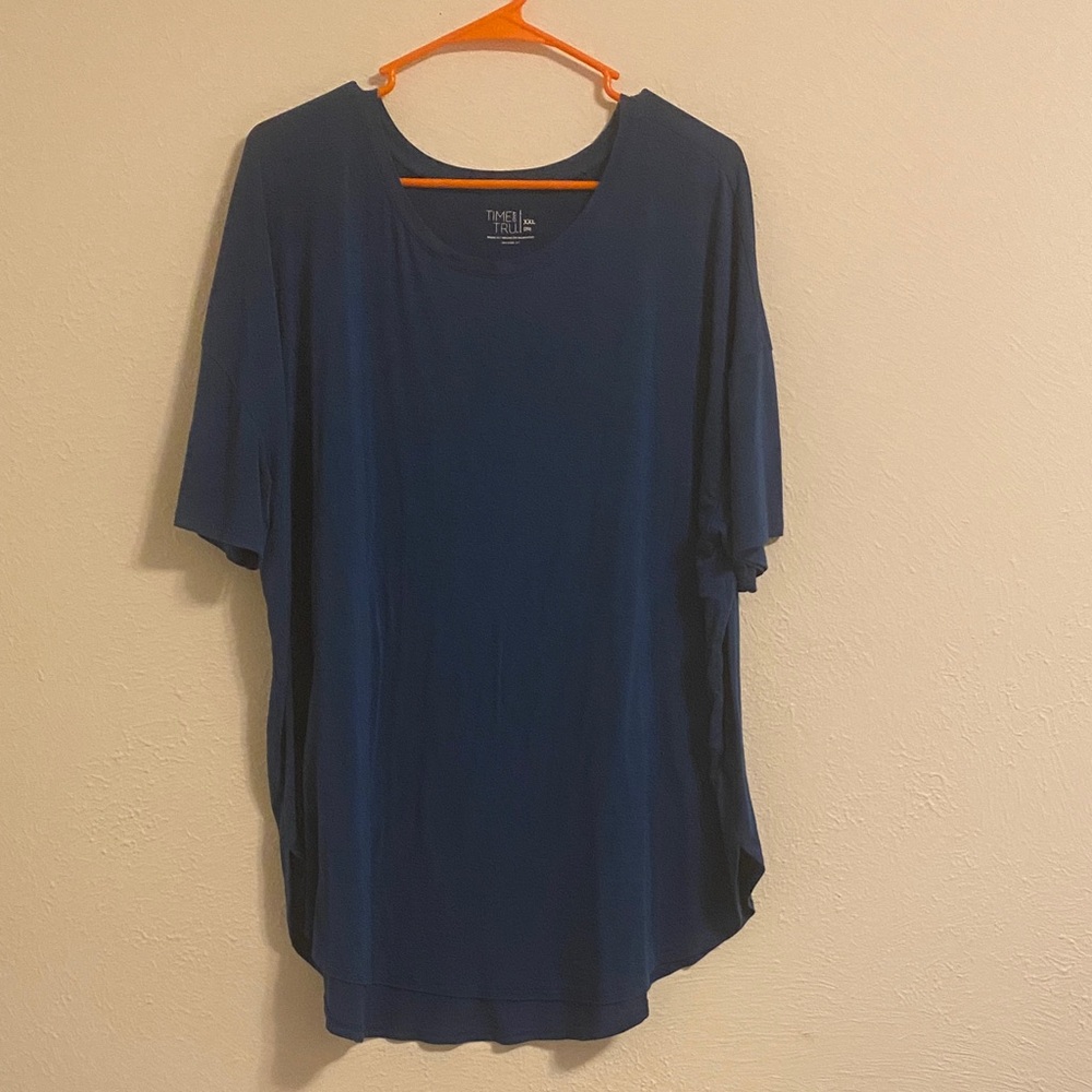 Time and Tru Navy Blue Scoop Neck Tank Top